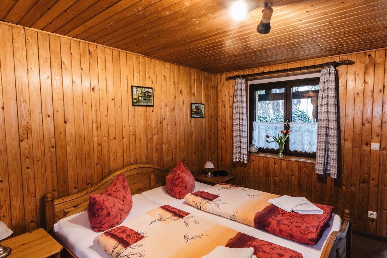 Landgasthof Zur Wildbahn ブルク エクステリア 写真