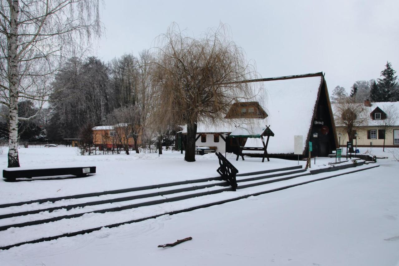 Landgasthof Zur Wildbahn ブルク エクステリア 写真